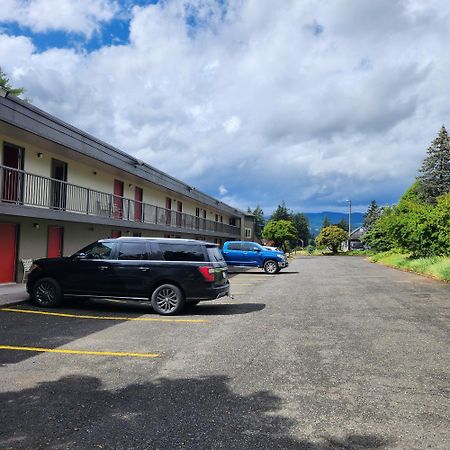Columbia Gorge Inn Cascade Locks Zewnętrze zdjęcie
