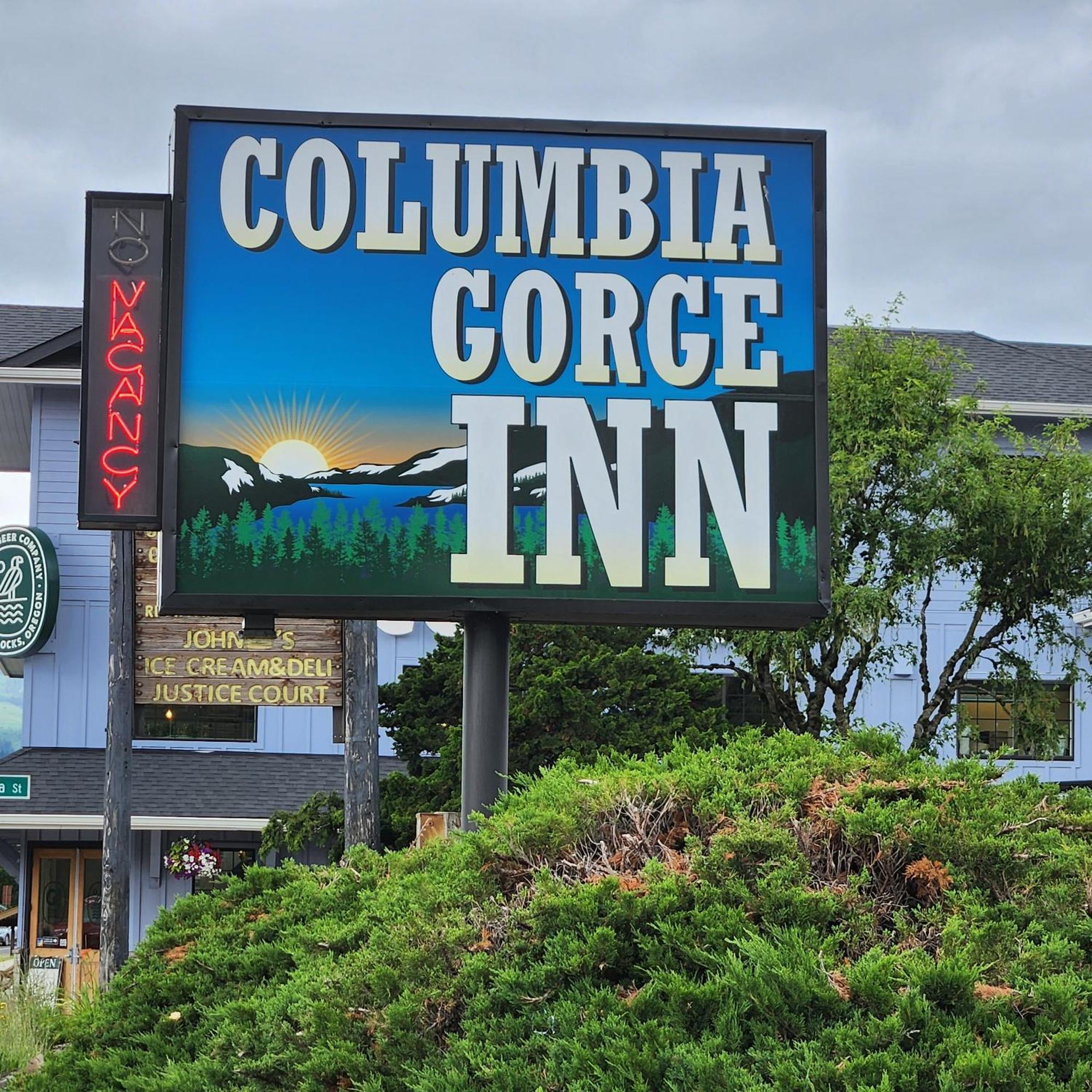 Columbia Gorge Inn Cascade Locks Zewnętrze zdjęcie